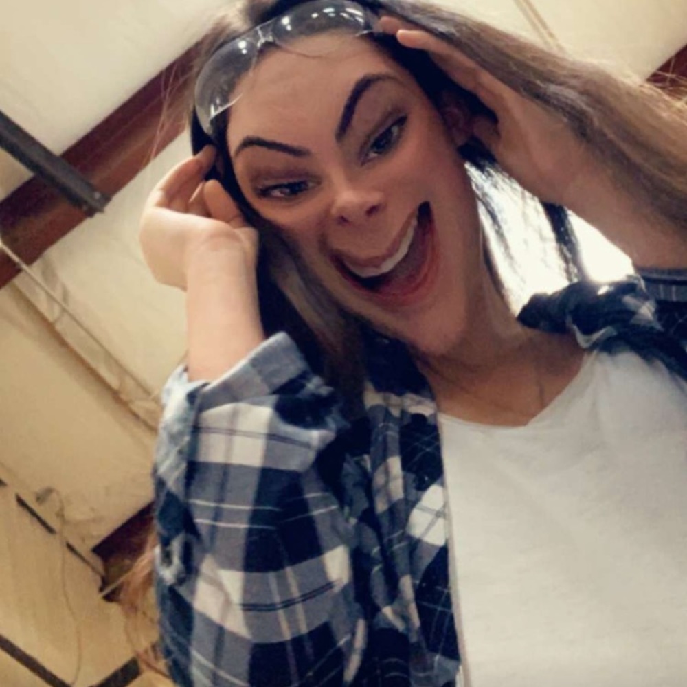 Meet your Posher, Lauren